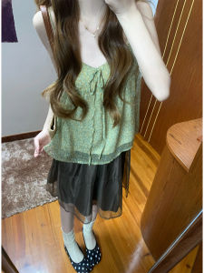 YUEZHONGWEI | Floral V-Neck Spaghetti Strap Loose and Slimming Sleeveless Top