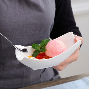 Porcelain Soup Crocks With Lids 10 Ounce Modern Soup Bowl with Cover Set Dishwash Safe Microwave Dishwasher Oven safe