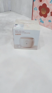 Máy Tiệt Trùng Tia UVC Núm ti Moaz Bebe MB - 045