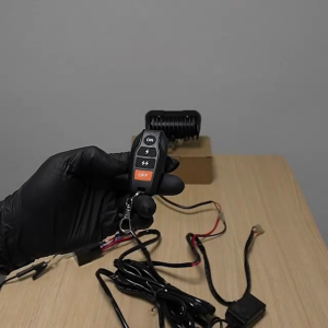 NEW WACA 250W ชุดรีเลย์ สายไฟ ชุดสายไฟ พร้อมรีโมทคอนโทรล DC12V สปอร์ตไลท์ ไฟออฟโรด ชุดสายไฟสปอร์ตไลท์สำเร็จรูป รีเลย์ สายไฟ พร้อมฟิวส์ สำหรับไฟตัดหมอก แอลอีดี LED S11 FSA