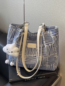 Casual Canvas Shoulder Bag Womens Commuter Tote Bag Large Capacity Handbag Single Strap Crossbody Bag for Work And School