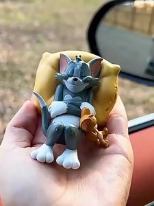 Miniso | Mô Hình Nhân Vật Hoạt Hình Tom Và Jerry Cổ Điển Theo Chủ Đề Giấc Mơ Búp Bê Anime Dễ Thương Đồ Trang Trí Xe Hơi Bằng Nhựa Resin Dành Cho Mọi Lứa Tuổi