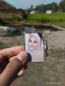 Gantungan Kunci Akrilik Double Side Custom Gambar Dan Foto