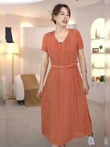 Elegant Light Luxury V-Neck Womens Midi Dress
