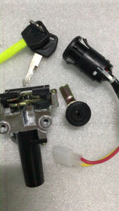 Khoá bộ xe điện cap A