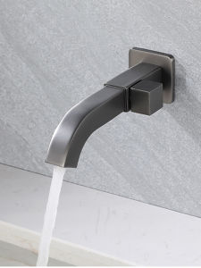 AZOS | Brushed Extended Rotating Kitchen Faucet