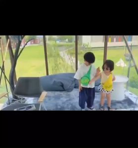 Túi đeo chéo mini chữ SUP đa màu nhẹ thời trang nhỏ gọn đựng đồ cá nhân cho bé khi đi học đi chơi