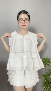 Set voan xếp tầng ngọt ngào outfit tiểu thư vintage du lịch hè chất Đũi Lạnh áo bèo cổ V sát nách phối quần đùi bèo Ren bốn tầng