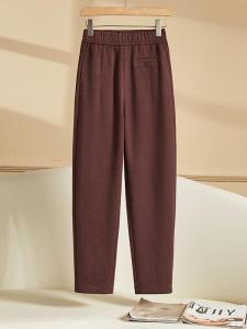 กางเกงขายาวทรงตรงสีน้ำตาลเข้มแฟชั่นสำหรับผู้หญิง กางเกงขายาวทรงเดนิมทรงสลิมฟิตเอวสูง ทรงลำลอง เอวยางยืด ใส่ไปทำงาน ฤดูใบไม้ร่วง 2025