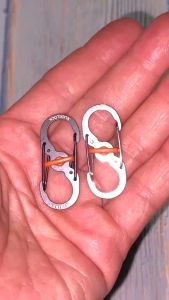 คาราบิเนอร์ ห่วงตัวS ล็อกได้ ห่วงสแตนเลส ขนาดเล็กน้ำหนักเบา รับน้ำหนักได้ไม่เกิน 1.4kg