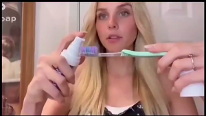 Hismile V34 Toothpaste Teeth Whitening Tooth Stain Removal Purple Serum