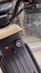 ฝาครอบปูมูลย์ใหม่ ป้องกันรอยขีดข่วน สร้างสรรค์สำหรับรถจักรยานยนต์ ฝาปิด ผู้ใช้งาน: บุคคลที่เสียบเบ้ากุญแจ (0155)