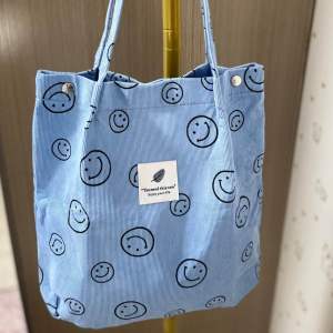 ❤️SG SELLER❤️Korean Style Canvas Bag teachers day gifts idea Ladies Girls Shoulder Bag Corduroy Tote Bag Pure color and smile face pictures