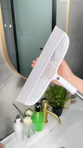 CHỔI GẠT NƯỚC SILICON . HÀNG CHÍNH HÃNG