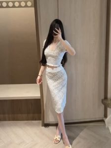 CHANGTONG | Bộ Đồ Thời Trang Mùa Hè V-Neck Độc Đáo