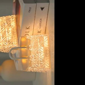 Art Deco Floral LED Light - Battery-Powered Night Light For Bedroom Living Room And Decorative Crys