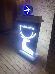 Luminous Guest Reception Desk Parking Assistance Bar Counter Cafe Welcome Desk KTV Bar Guide Sign Entertainment Furniture