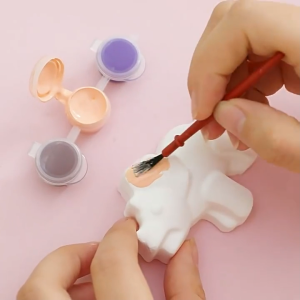 MI-M385 Mainan Edukasi Anak Alat Lukis Patung Gypsum Motif Animasi Lucu / Paint Gypsum Mainan DIY