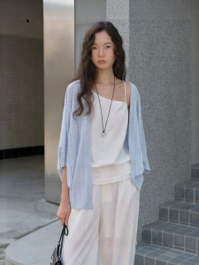 POPCHRIO | Áo Sweater Kniết Dáng Rộng Tay Bèo Họa Tiết Ren