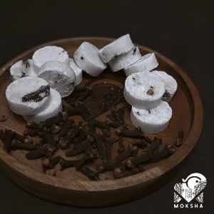 Moksha Camphor Cengkeh 2in1 / Kapur Barus cengkeh untuk Sembahyang