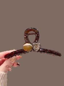 Elegant Brown Pearl Hair Clip Womens Large Size Shark Tail Hairpin for Autumn Winter Updo Original Design Fashion Accessory