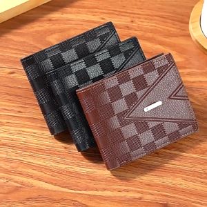 Dompet Pria Lipat Minimalist & Motif Elegant: Pilihan Terbaik untuk Anda