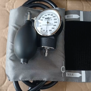 Tensi Aneroid SPECTRUM ABNBURGUNDY / GREY / HUNTER GREEN / BLACK