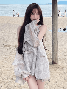 Sweet And Spicy Shoulder Bared Grey Shirt with Wood Grain Edges for Women Korean Style Loose Fit Long Sleeve round Neck Blouse