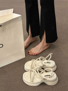 Womens Summer 2025 Fashion Sandals Outdoor Wear Thick Bottom Platform Roman Beach Shoes Korean Style Low Cut Slip-On PU Material