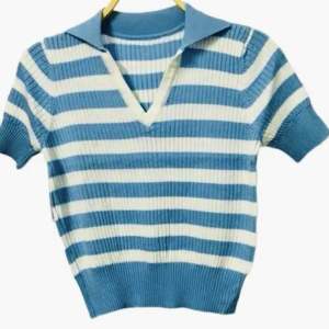 Áo Dệt Kim Nữ Cổ Bẻ Chữ V Hoạ Tiết Sọc Ngang Thời Trang Hàn Quốc - Top Nữ - Women