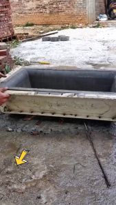 khuôn chậu cảnh hình chữ nhật 60 . khuôn chậu ABS có lòng trong