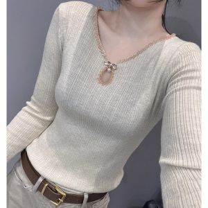 WANGGONGZHU | Elegant Hollow Out Beaded Knitwear Womens Spring Autumn 2025 New Fashion French Style Pearl Button Base Sweater Women