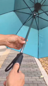 Fan Umbrella (payung dengan kipas)