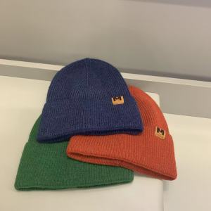 M standardhat mensandwomensautumnandwinterwarmwoolhatwomens fashion trend Koreanversionknitted bagheadcoldhaircold protection