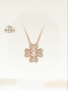 Swarovski | Luxury Clove Necklace