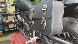 2 chiếc Pát thép lắp túi treo dùng xe mô tô cho xe máy phổ - Giá Đỡ Bên Túi Xe Máy CoinisiCoo