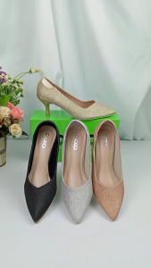 รองเท้าคัทชู รองเท้าส้นสูง สูง 2.5 นี้ว หัวแหลม ผ้ากากเพชร ทำจากหนังพียู นิ่มใส่สบาย SM1014 มีไซส์ใหญ่ 42-45