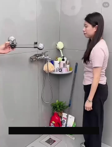Adjustable Shower Head Holder Suction Cup Shower Sprinkler Stand Home Use No Drilling Required Portable Shower Spray Head Bracket