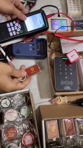 [Loại COPY] Thẻ cảm ứng từ thang máy chìa khóa cửa thông minh VIP mẫu mới 2025 Thẻ thang máy