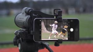 Ống nhòm chống nước kèm bộ chuyển đổi điện thoại thông minh Carson MonoPix MP-842IS