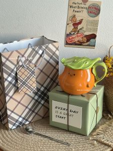 Tách Sứ Dễ Thương và Bền Có Nắp và Muỗng Quà Tặng May Mắn