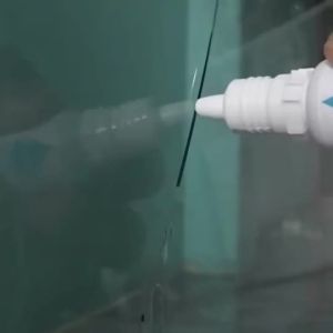 น้ำยาซ่อมกระจก ซ่อมกระจกรถยนต์ ชุดซ่อมกระจกรถ น้ำยาซ่อมแซมรอยแตกร้าว windshield repair ป้องกันไม่ให้รอยแตกลุกลาม A090