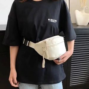 LHShoess งานใหม่ฮอตฮิตพร้อมส่ง กระเป๋าแฟชั่นคาดอก งานสวย ทรงเก๋ วัสดุอย่างดี ราคาน่ารัก พร้อมส่งถึง 6 สีให้เลือก ตัวสายคาดอกสามารถปรับได้ตามต้องการ ใครมองหากระเป๋าดีๆขอแนะนำรุ่นนี้เลย