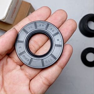 Seal Tc 25 52 8 TTO Original TTO INB JEMBER