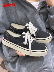 Warrior | Fall New Soft Soled Canvas Sneakers