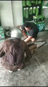 Ryu By Tekiro 450watt 120 Inverter IGBT Mesin Trafo Las Listrik 450Watt RII120-2 Lengkap Kedok Las Sikat Kawat Palu