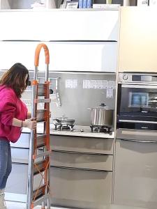 MOLORE | Home Use Stainless Steel Step Ladder