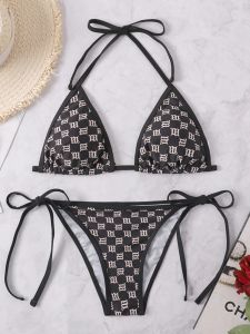 ชุดว่ายน้ำเบเกอรี่เอวต่ำ ชุดกีฬาลำลอง ชุดว่ายน้ำสองชิ้น แขนสั้น เสื้อคลุมกันหนาวแบบสวมหัว ชุดกีฬาฤดูใบไม้ร่วง