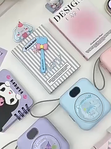 Sanrio Co-Branded Power Bank 10000mAh | 22.5W Fast Charging + Digital Display (Check Power Level in Real-Time) | Built-in Dual Cables (No Extra Carrying Needed) | Slim & Portable for Commutes & Trips | 【CCC Certified】Safe & Durable