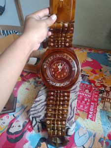 jam dinding bahan kayu jati